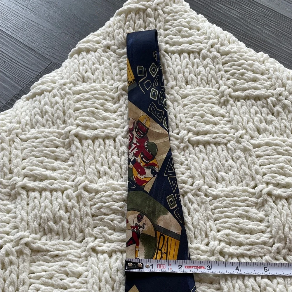 Vintage Men's Football Themed Wide Tie - Blue and Red